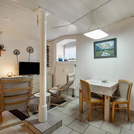 Apartment Ferienzimmer Regina Mit Sitzecke Kirchscheidungen