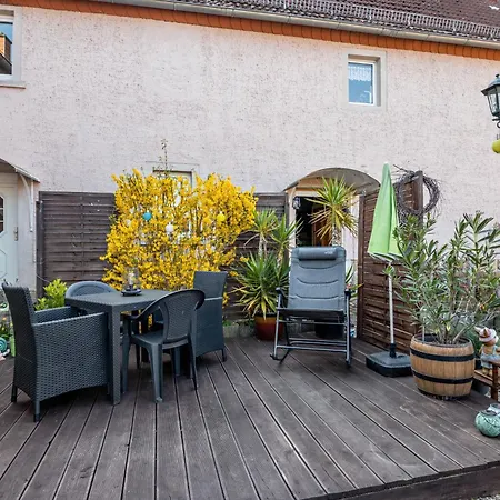 Ferienzimmer Regina Mit Sitzecke Apartment Kirchscheidungen